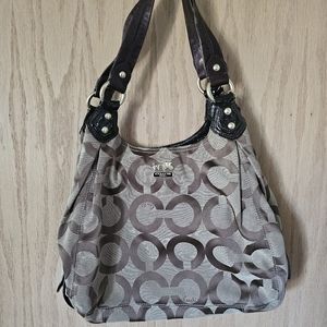 Coach shoulder bag